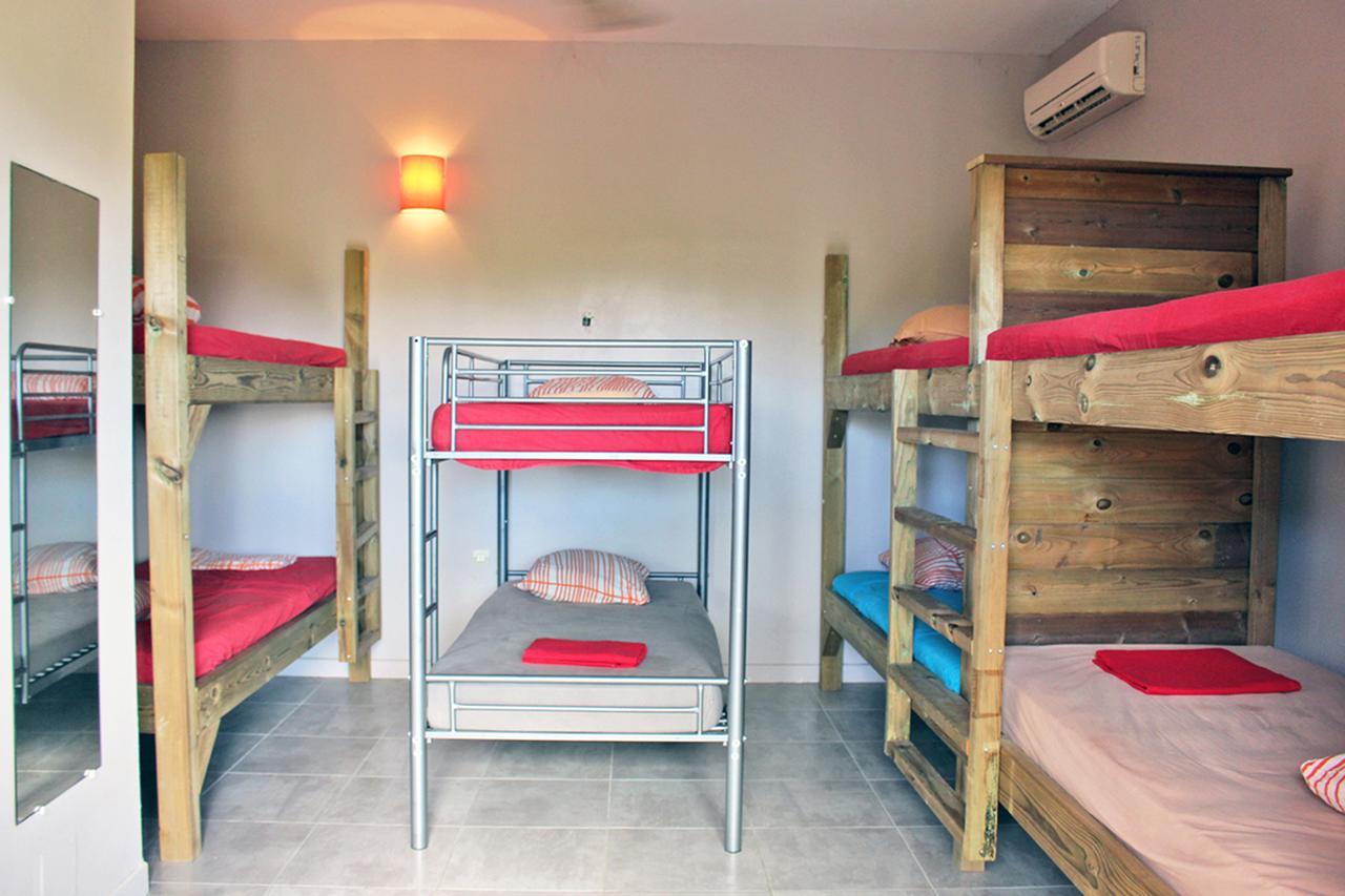 E.Gwada Hostel Le Gosier  Zewnętrze zdjęcie