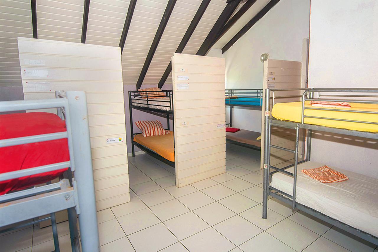 E.Gwada Hostel Le Gosier  Zewnętrze zdjęcie
