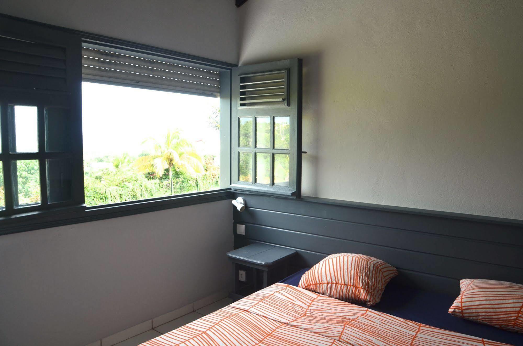 E.Gwada Hostel Le Gosier  Zewnętrze zdjęcie